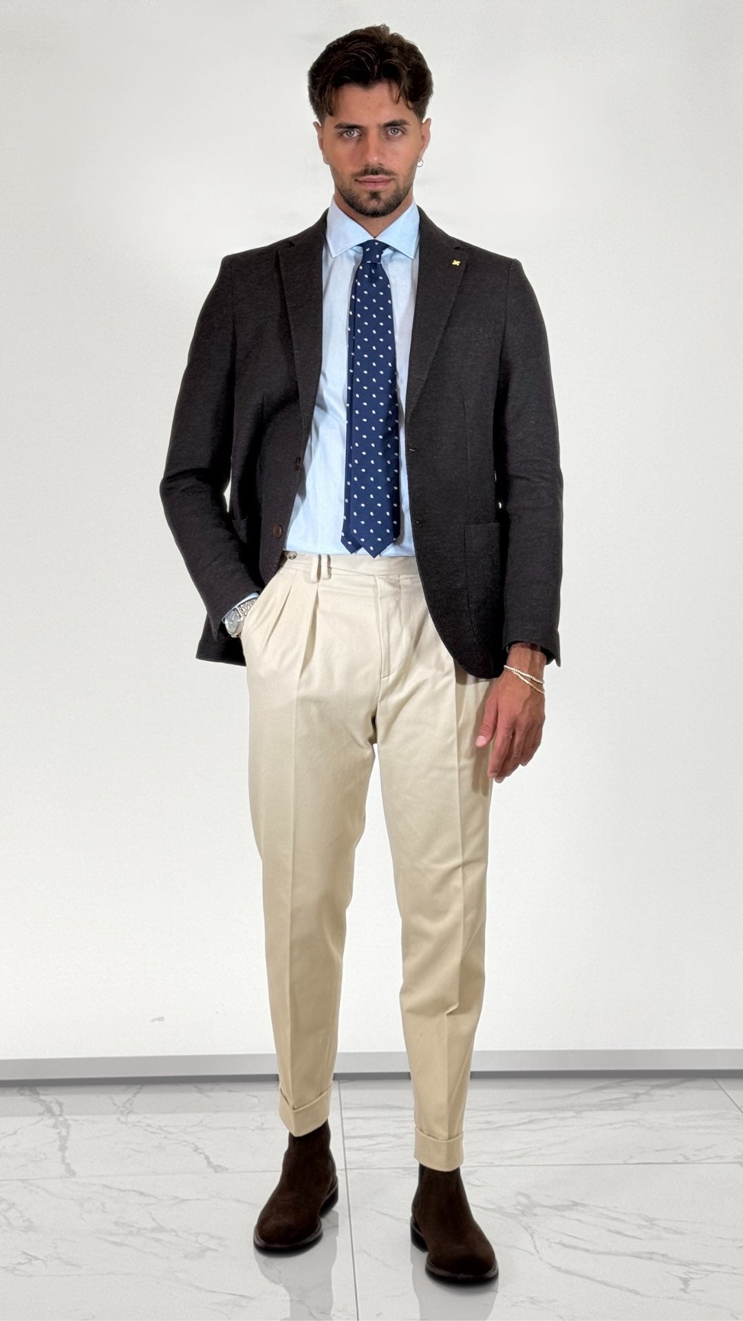 GIACCA IN PUNTO MILANO / ALESSANDRO GILLES