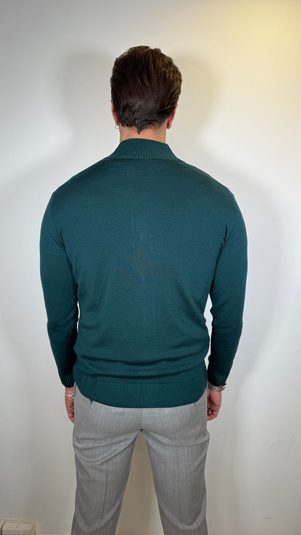 CARDIGAN CON BOTTONI IN PURA LANA - VERDE