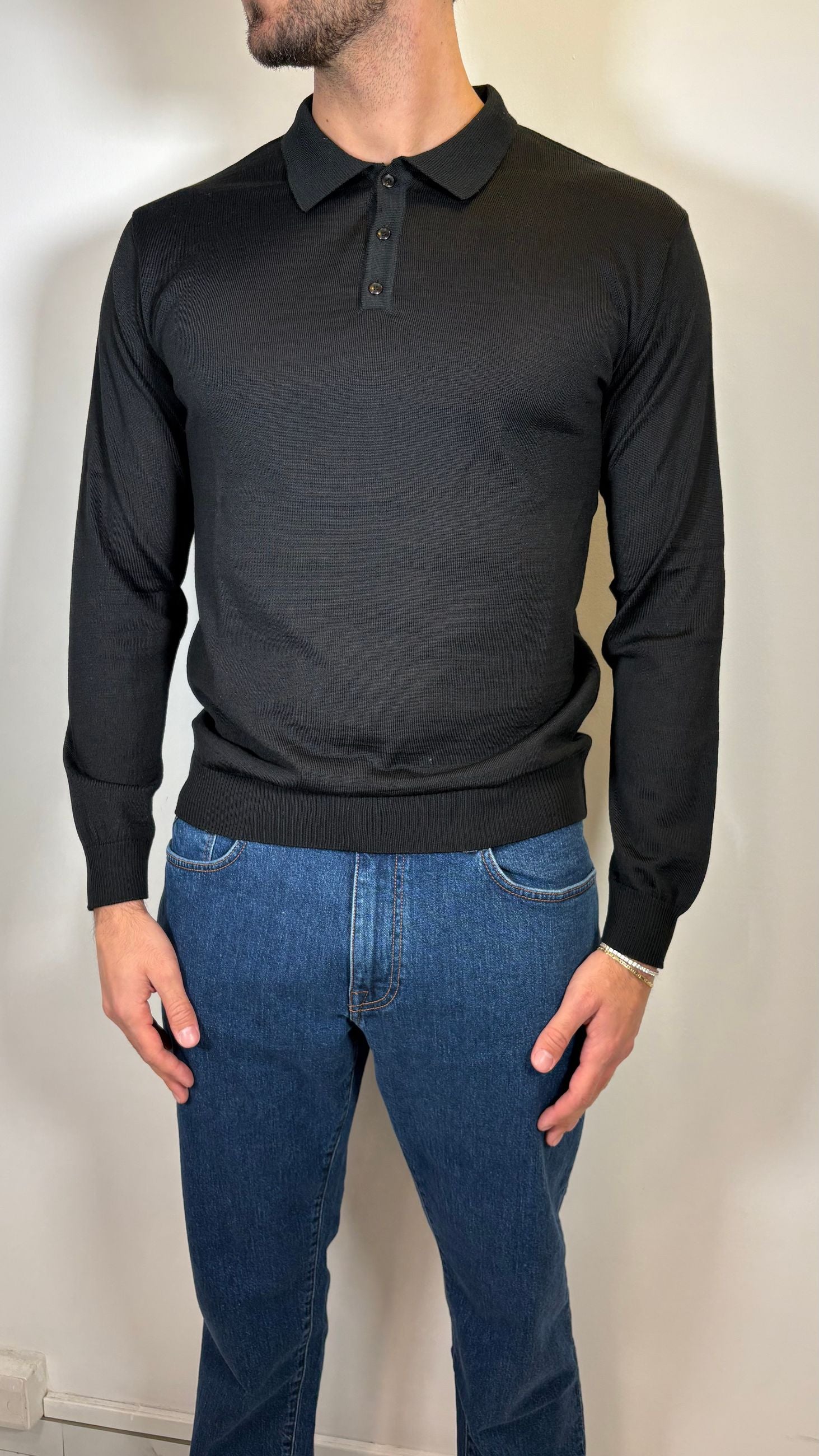 POLO IN LANA NERA - ALESSANDRO GILLES