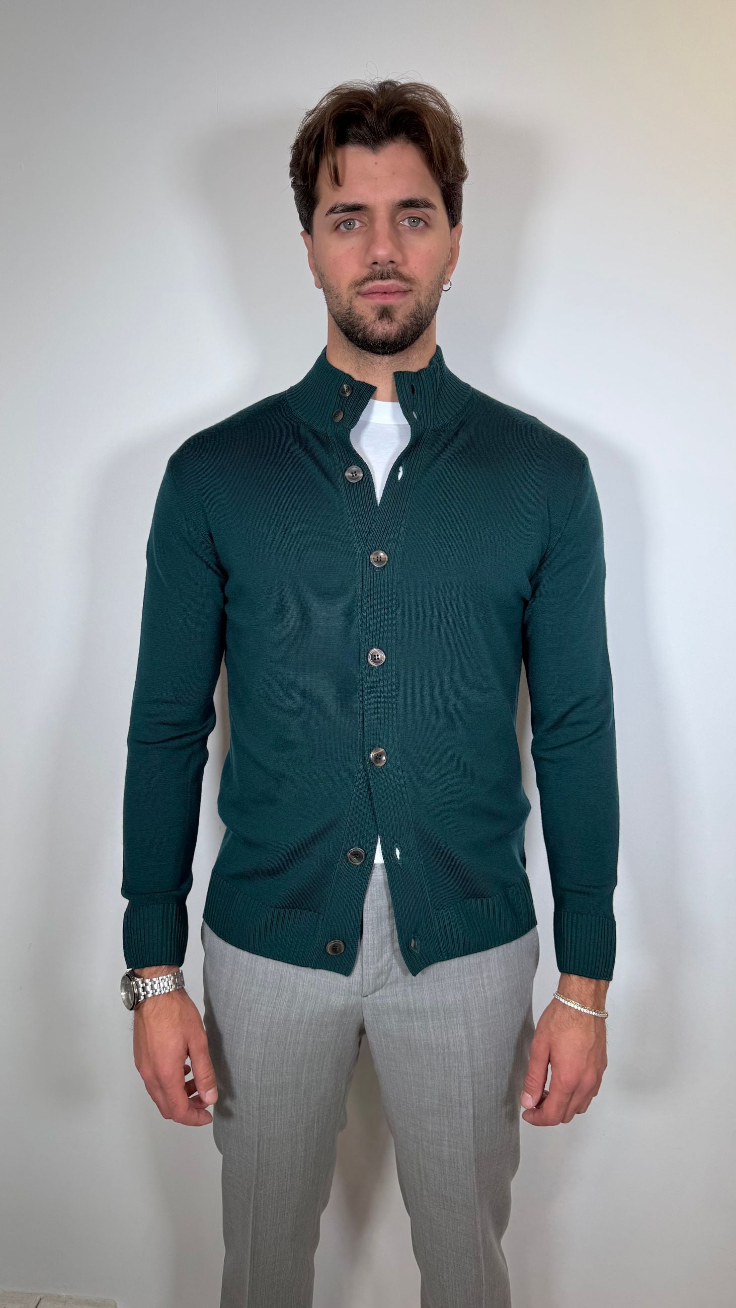 CARDIGAN CON BOTTONI IN PURA LANA - VERDE